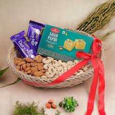 Nuts & Sweets Delight: Gift Basket Combo