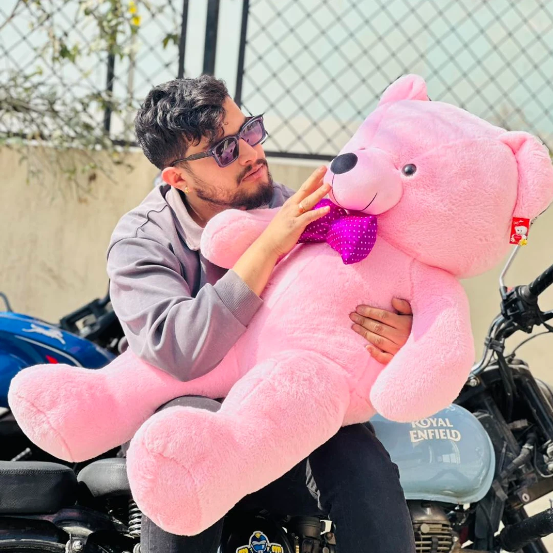 4 ft Cute Teddy Bear Collection: Extra-Large Plush Bears for Maximum Cuddles